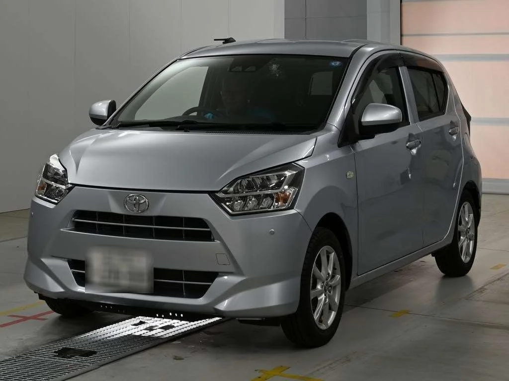 Toyota Pixis Epoch LA350A 2018